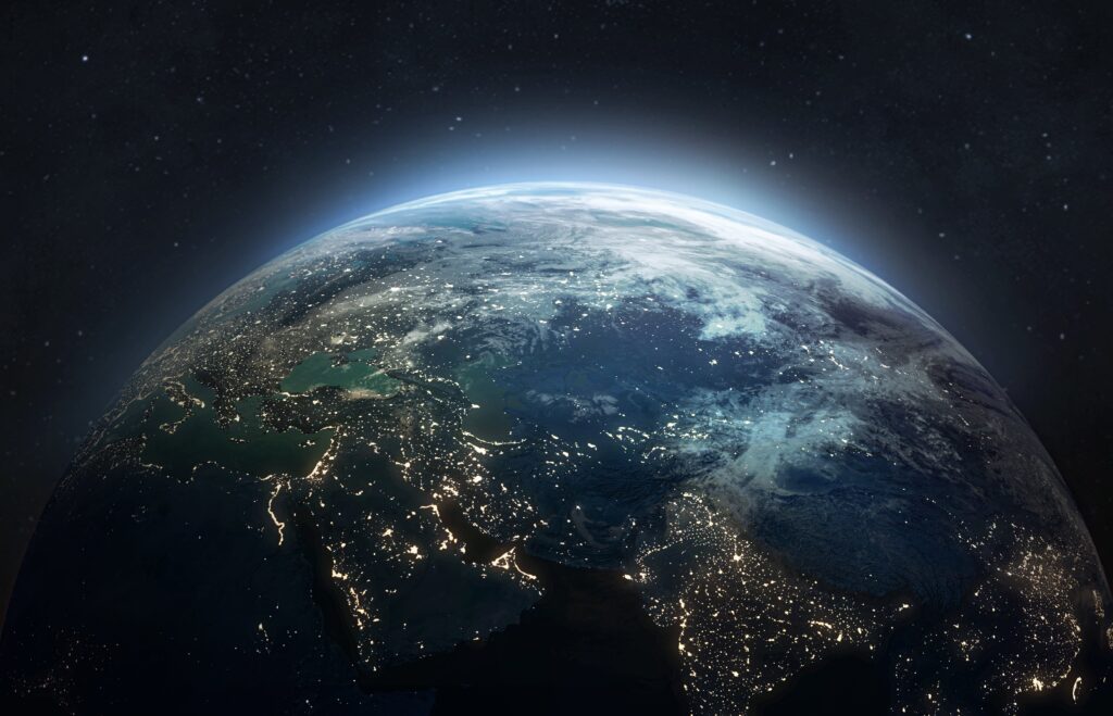 WORLDWIDE PARTNERS